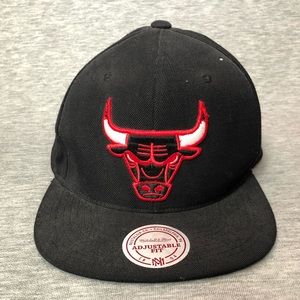 (SALE🚨) SnapBack Chicago Bulls